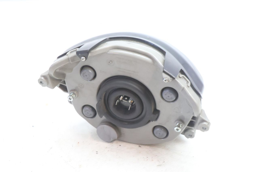 photo de SCHEINWERFER PIAGGIO LIBERTY IGET 4T 50 (2021 - 2025) - Details der Befestigungspunkte
