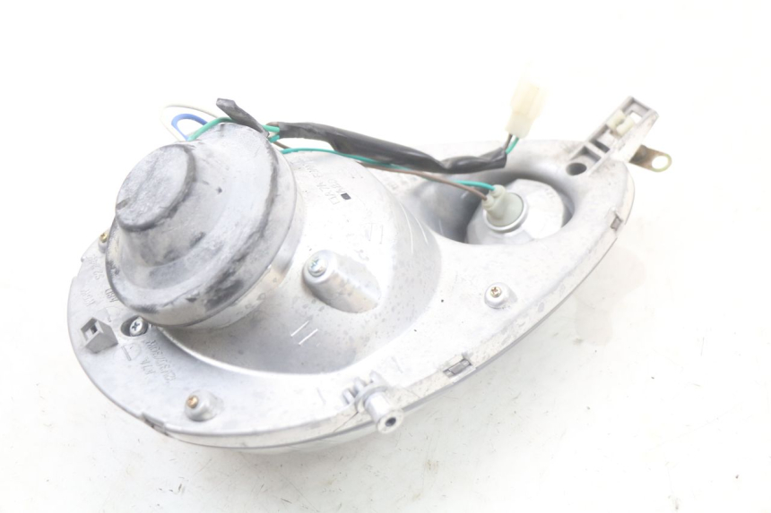 photo de SCHEINWERFER SYM MIO 50 (2011 - 2017) - Details der Befestigungspunkte