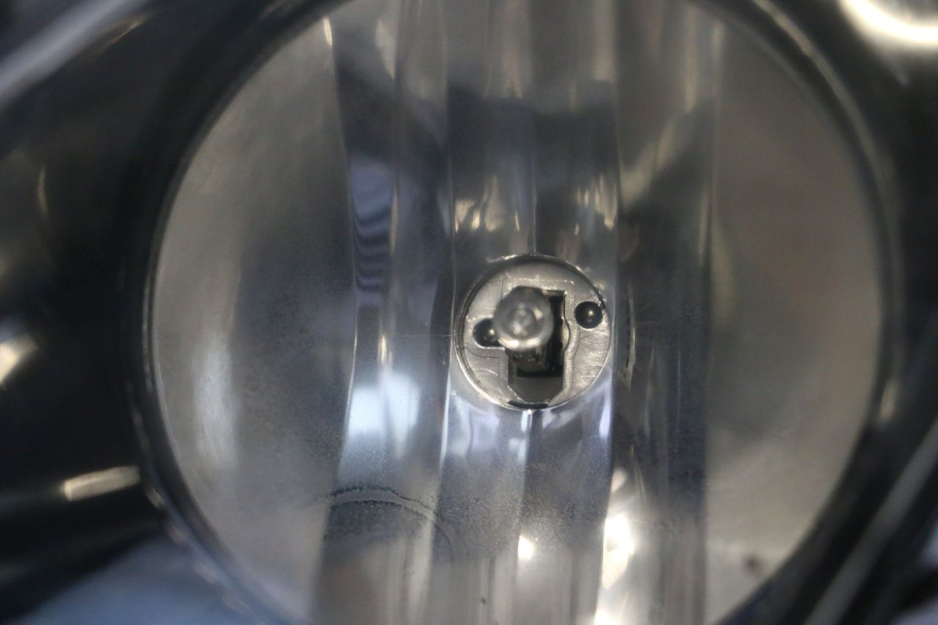 photo de SCHEINWERFER PIAGGIO MP3 RL 250 (2006 - 2010) - Weitere Ansicht des Artikels