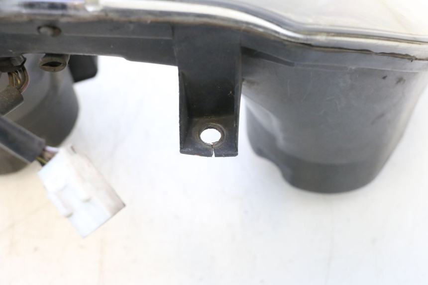 photo de SCHEINWERFER PIAGGIO MP3 RL 250 (2006 - 2010) - Zoom auf Komponenten
