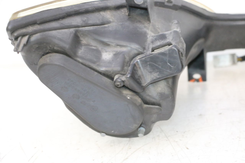 photo de SCHEINWERFER PIAGGIO MP3 RL 250 (2006 - 2010) - Zoom auf Gebrauchszustand