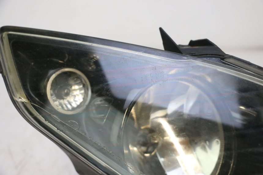 photo de SCHEINWERFER PIAGGIO MP3 RL 250 (2006 - 2010) - Kennzeichnungen und Originalreferenzen