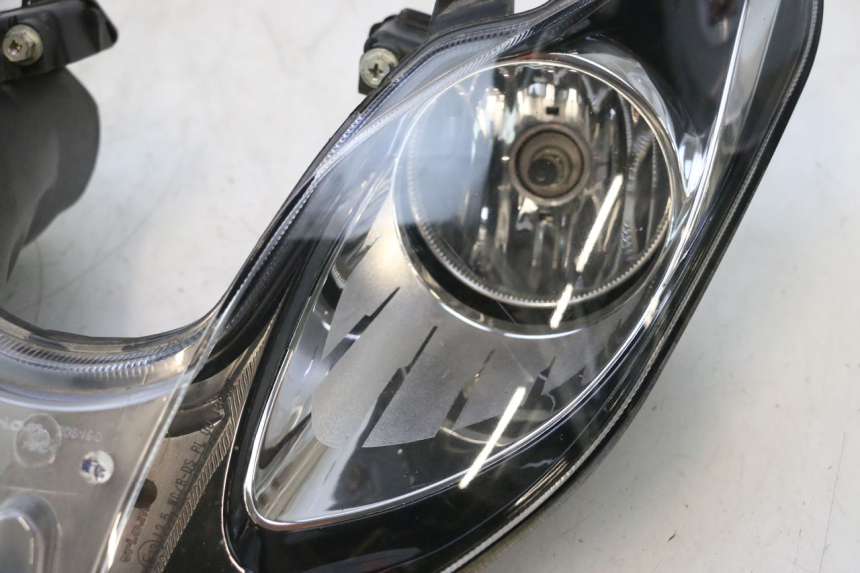 photo de SCHEINWERFER PIAGGIO MP3 500 (2016 - 2018) - Detailansicht des Bauteils