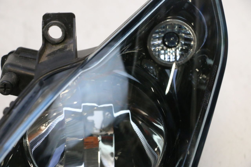 photo de SCHEINWERFER PIAGGIO MP3 125 (2006 - 2014) - Ergänzendes Produktfoto