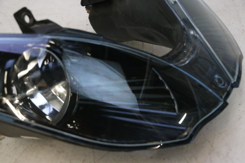 photo de SCHEINWERFER PIAGGIO MP3 125 (2006 - 2014) - Profilansicht des Ersatzteils