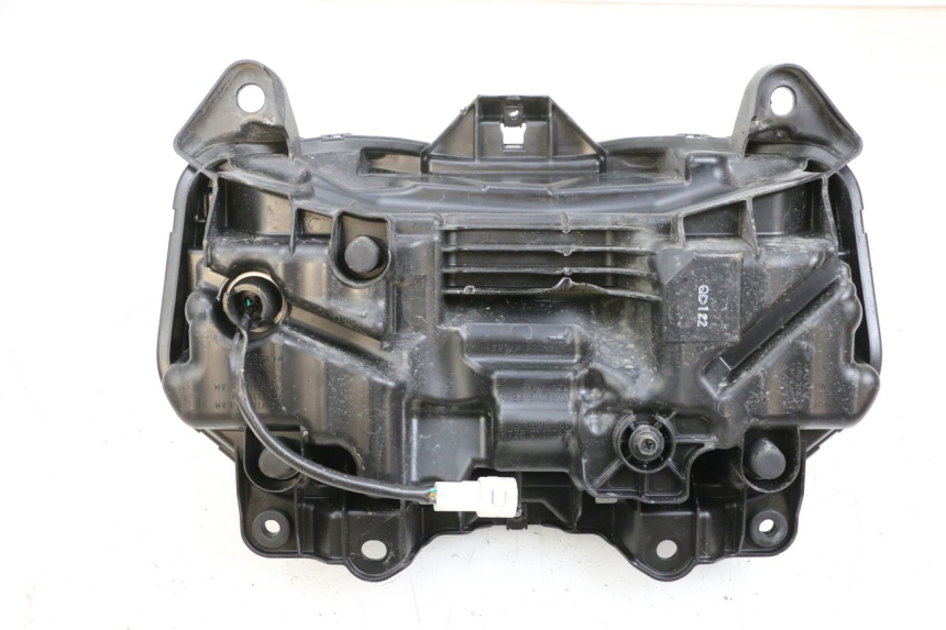 photo de SCHEINWERFER YAMAHA NEO'S CORE 1 (2022 - 2026) - Details der Befestigungspunkte