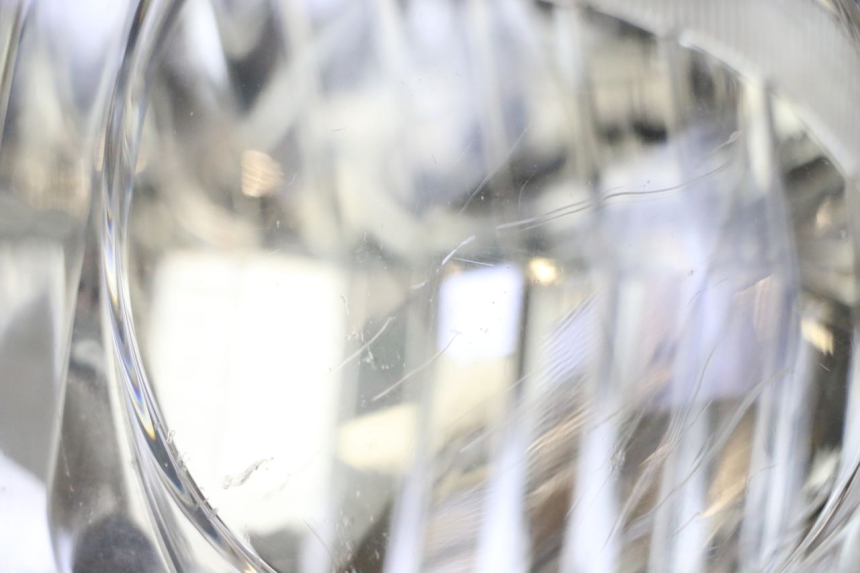 photo de VORDERSCHEINWERFER YAMAHA NEOS NEO'S 4T 50 (2008 - 2016) - Details der Befestigungspunkte