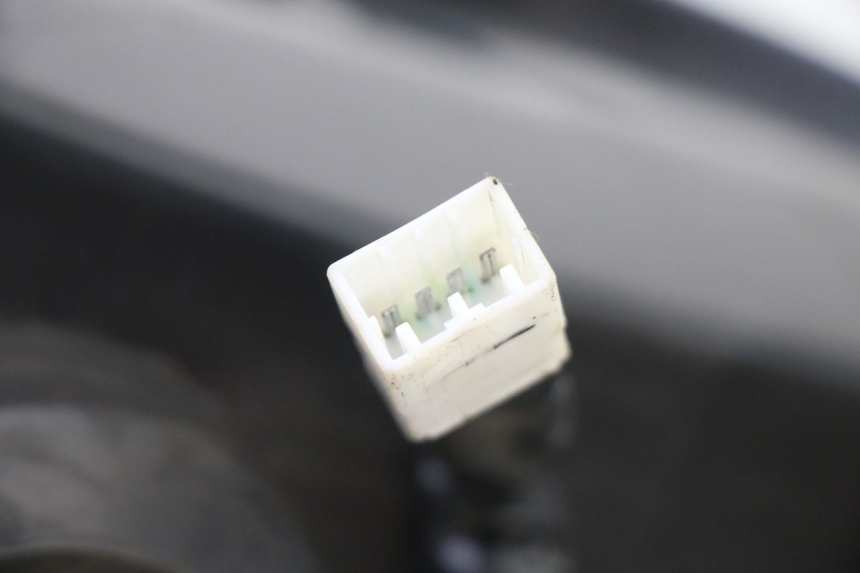 photo de SCHEINWERFER PIAGGIO NRG POWER PUREJET 50 (2018 - 2021) - Hochauflösende Nahaufnahme