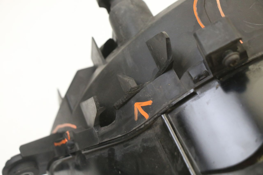 photo de SCHEINWERFER HONDA NTV DEAUVILLE ABS 700 (2007 - 2016) - Oberflächenzustand und Material