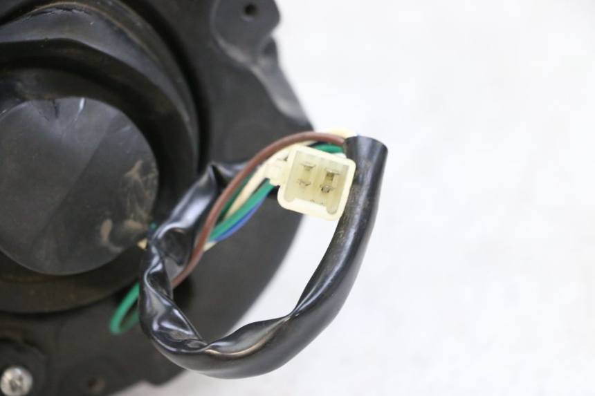 photo de SCHEINWERFER JM MOTORS OLDIES GT 4T 50 (2018 - 2025) - Details der Befestigungspunkte