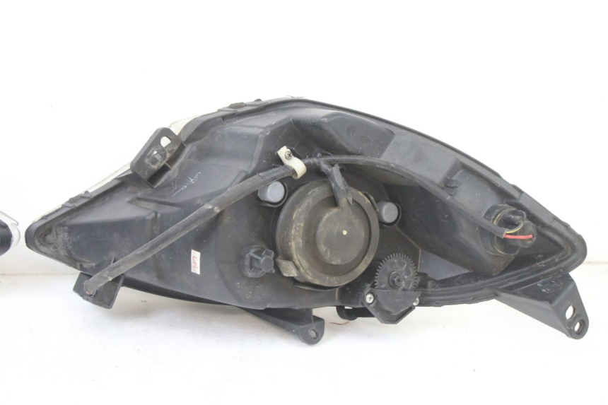 photo de SCHEINWERFER PEUGEOT SATELIS 125 (2013 - 2018) - Geprüftes Gebrauchtteil