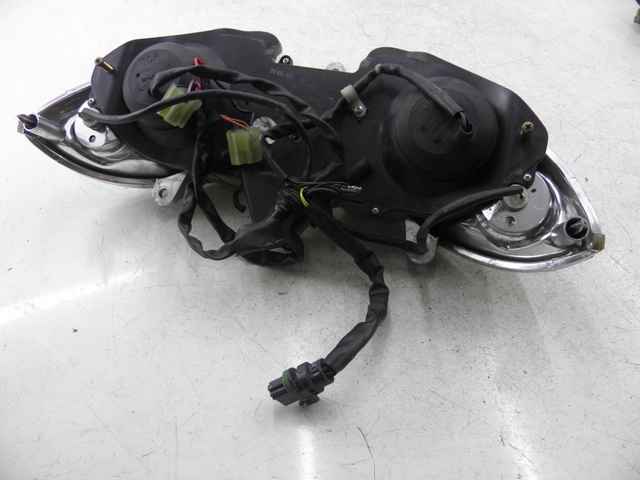 photo de SCHEINWERFER PIAGGIO X9 250 (2000 - 2002) - Detailansicht des Bauteils