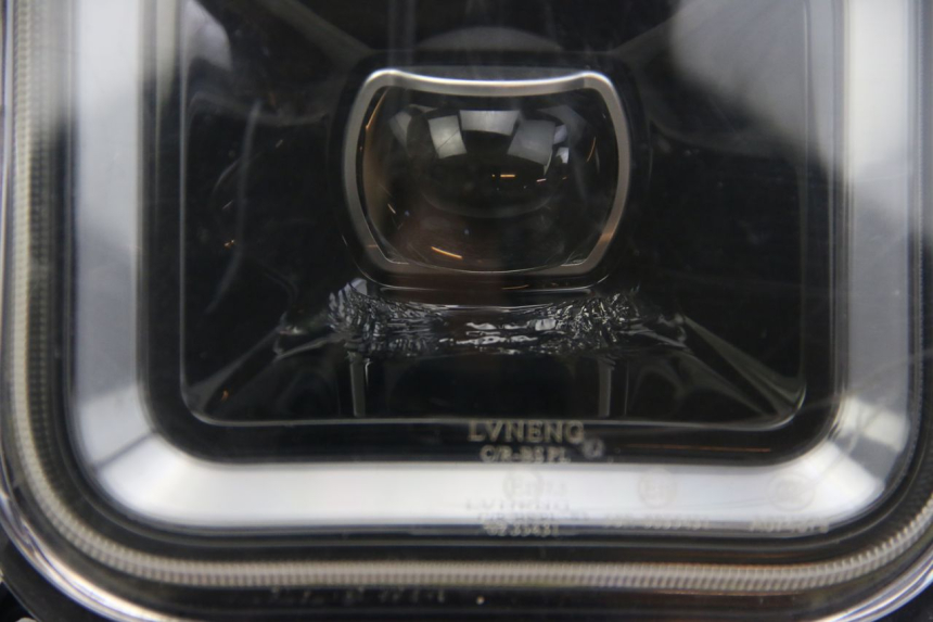 photo de VORDERSCHEINWERFER LVNENG S5 1 (2019 - 2023) - Gesamtansicht des Produkts