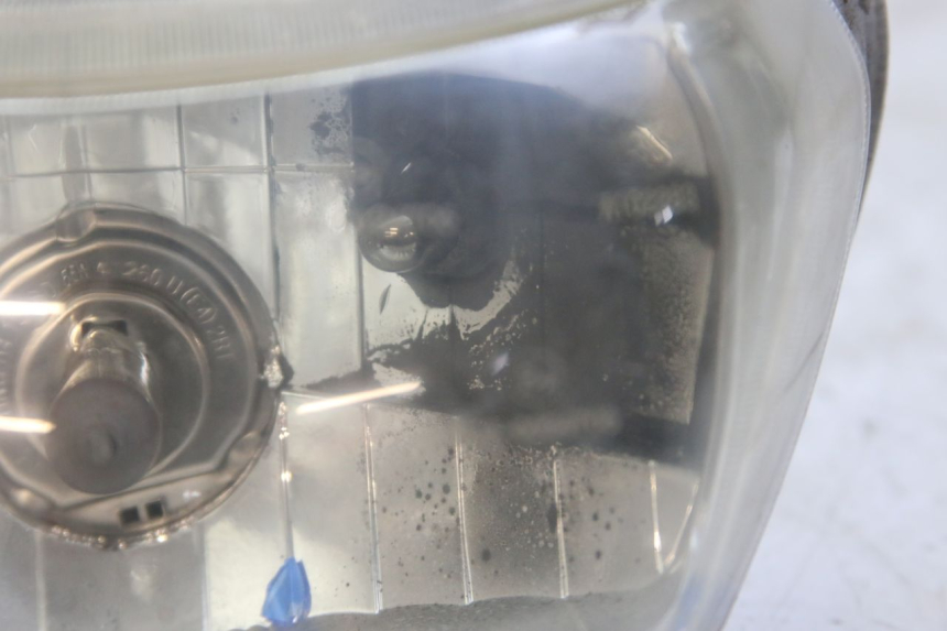 photo de SCHEINWERFER JM MOTORS SANTANA 50 (2014 - 2023) - Detailansicht des Bauteils