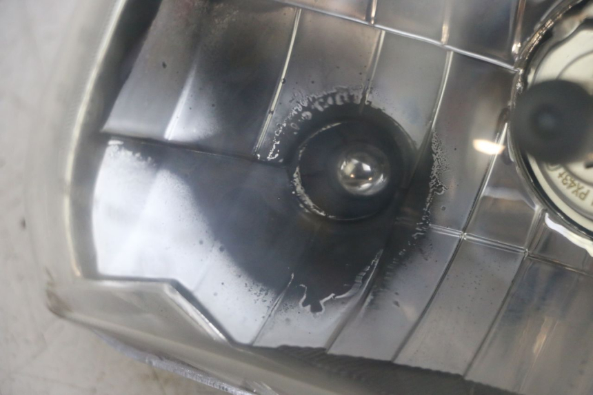 photo de SCHEINWERFER JM MOTORS SANTANA 50 (2014 - 2023) - Zoom auf Gebrauchszustand