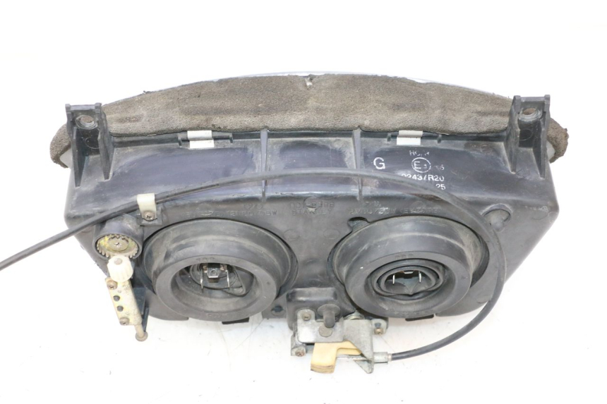 photo de SCHEINWERFER HONDA ST PAN EUROPEAN 1100 (1990 - 2002) - Oberflächenzustand und Material