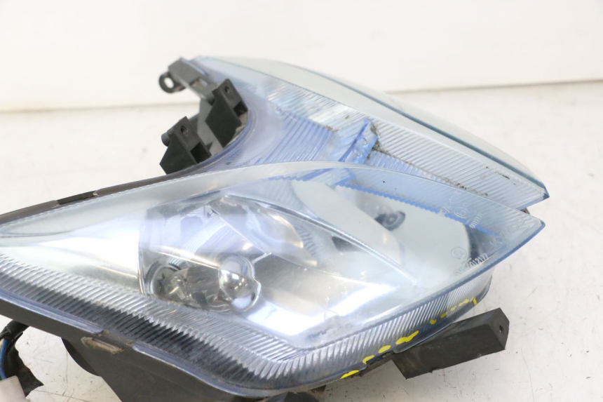 photo de SCHEINWERFER KYMCO SUPER 8 2T 50 (2007 - 2013) - Details der Befestigungspunkte