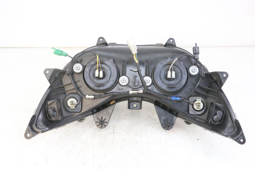 photo de SCHEINWERFER SUZUKI BURGMAN 125 (2018 - 2021) - Oberflächenzustand und Material