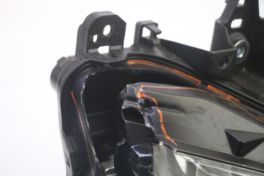 photo de SCHEINWERFER YAMAHA TRICITY 300 (2020 - 2024) - Technische Nahaufnahme