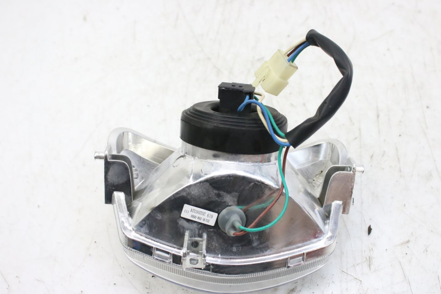 photo de VORDERSCHEINWERFER PEUGEOT TWEET 4T 50 (2010 - 2014) - Zoom auf Gebrauchszustand