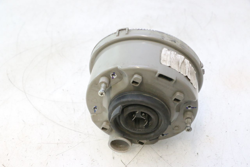 photo de SCHEINWERFER PIAGGIO VESPA PRIMAVERA 2T 50 (2013 - 2018) - Details der Befestigungspunkte