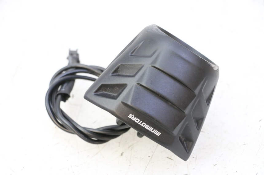 photo de VORDERLAMPEN DUALTRON VICTOR LIMITED 1 - Details der Befestigungspunkte