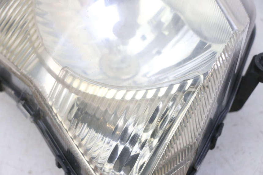 photo de VORDERSCHEINWERFER PEUGEOT VIVACITY NEW 4T 50 (2008 - 2017) - Details der Befestigungspunkte