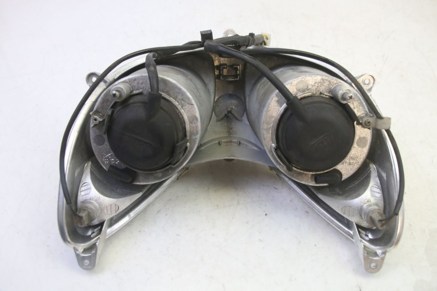 photo de SCHEINWERFER YAMAHA X-CITY XCITY 125 (2007 - 2013) - Oberflächenzustand und Material