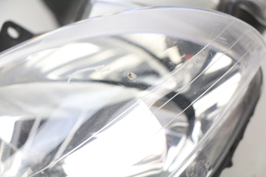 photo de VORDERSCHEINWERFER YAMAHA XMAX X-MAX 125 (2006 - 2009) - Weitere Ansicht des Artikels