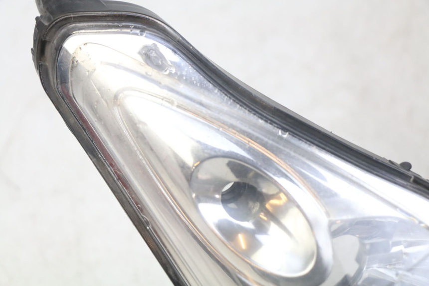 photo de VORDERSCHEINWERFER YAMAHA XMAX X-MAX 125 (2006 - 2009) - Alternative Perspektive