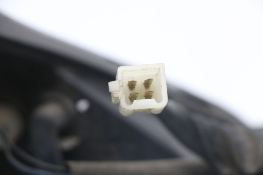 photo de VORDERSCHEINWERFER YAMAHA X-MAX XMAX 250 (2006 - 2009) - Oberflächenzustand und Material