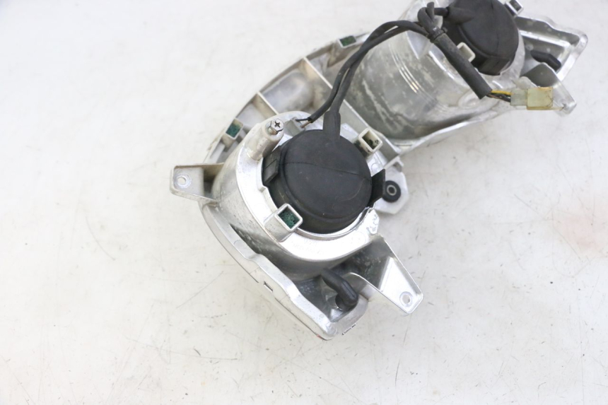 photo de VORDERSCHEINWERFER YAMAHA X-MAX XMAX 125 (2010 - 2013) - Alternative Perspektive