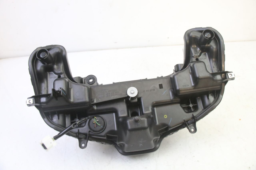 photo de SCHEINWERFER YAMAHA XMAX X-MAX 125 (2021 - 2025) - Technische Nahaufnahme