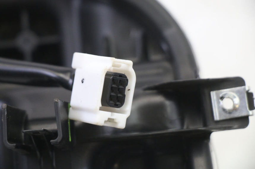 photo de SCHEINWERFER YAMAHA XMAX X-MAX 125 (2021 - 2025) - Geprüftes Gebrauchtteil