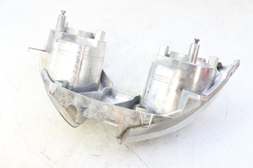 photo de VORDERSCHEINWERFER YAMAHA X-MAX XMAX 125 (2010 - 2013) - Details der Befestigungspunkte