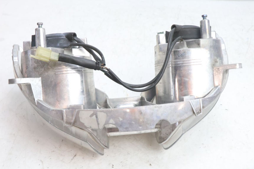 photo de VORDERSCHEINWERFER YAMAHA X-MAX XMAX 125 (2010 - 2013) - Details der Befestigungspunkte
