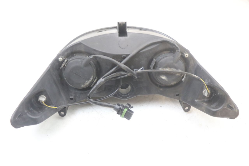 photo de VORDERSCHEINWERFER PIAGGIO XEVO - X EVO 125 (2007 - 2017) - Oberflächenzustand und Material