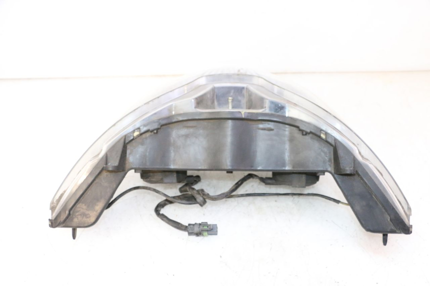 photo de VORDERSCHEINWERFER PIAGGIO XEVO - X EVO 125 (2007 - 2017) - Details der Befestigungspunkte