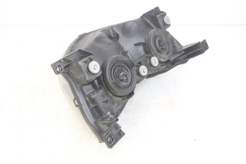 photo de VORDERSCHEINWERFER YAMAHA YP MAJESTY 400 (2004 - 2008) - Details der Befestigungspunkte