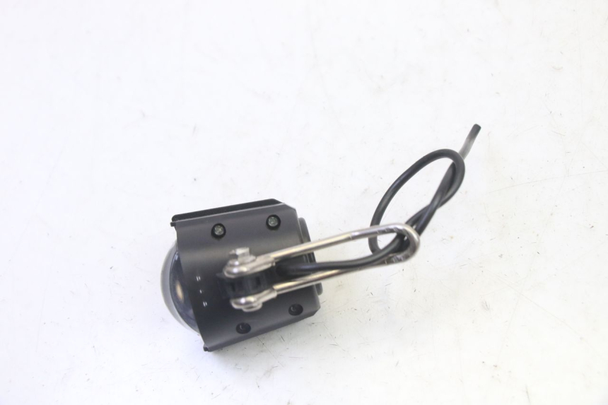 photo de SCHEINWERFER MOOVWAY Z8 1 - Technische Nahaufnahme