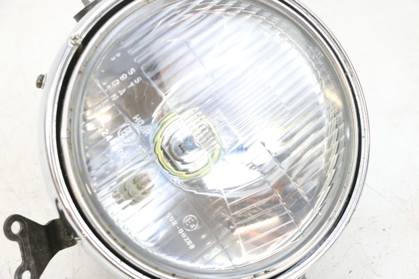 photo de SCHEINWERFER KAWASAKI ZR 7 750 (1999 - 2004) - Details der Befestigungspunkte