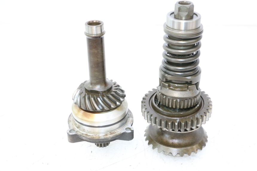 photo de GETRIEBE ANTRIEB YAMAHA FJR 1300 (2001 - 2005) - Detailansicht des Bauteils