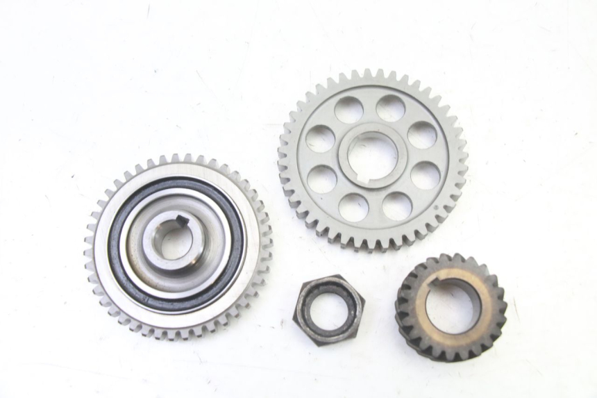 photo de GETRIEBE ANTRIEB YAMAHA TDR DELTABOX 125 (1997 - 2003) - Hauptansicht