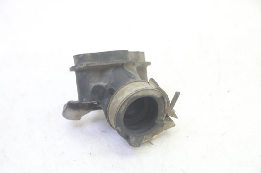 photo de ANSAUGSTUTZEN KYMCO AGILITY 16+ 4T 50 (2018 - 2023) - Technische Nahaufnahme