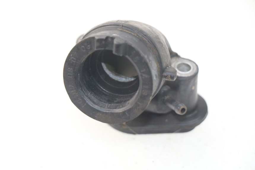 photo de ANSAUGSTUTZEN KYMCO AGILITY 4T 50 (2005 - 2018) - Zoom auf Gebrauchszustand