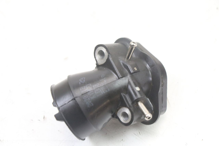 photo de ANSAUGSTUTZEN KYMCO AGILITY 4T 50 (2018 - 2022) - Detailansicht des Bauteils