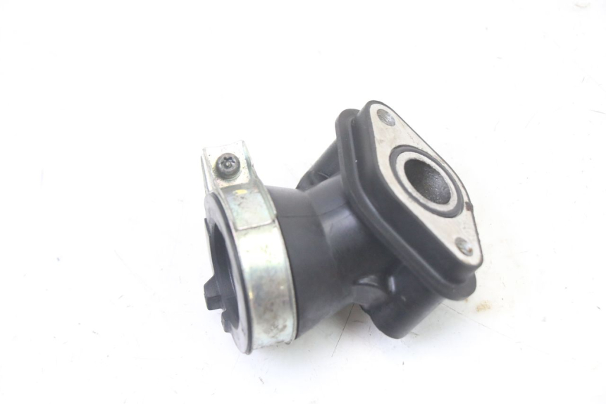 photo de ANSAUGSTUTZEN KYMCO AGILITY 4T 50 (2018 - 2022) - Detailansicht des Bauteils