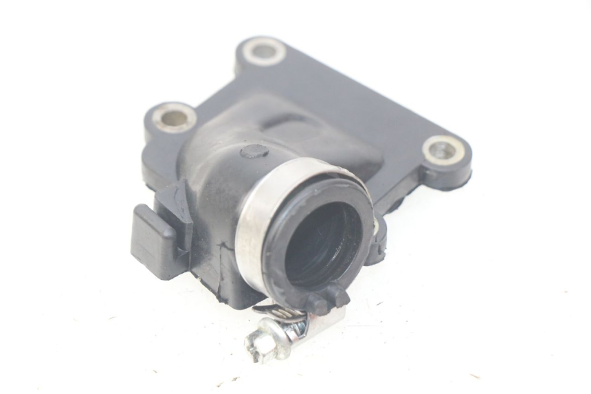 photo de ANSAUGSTUTZEN MBK BOOSTER SPIRIT 50 (2004 - 2017) - Zoom auf Gebrauchszustand