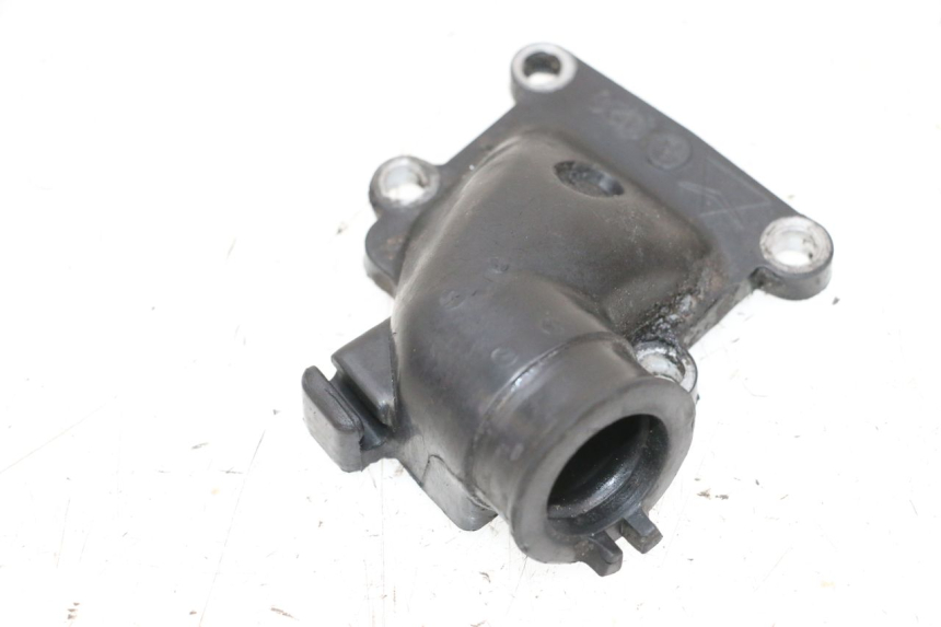 photo de ANSAUGSTUTZEN MBK BOOSTER SPIRIT NAKED 50 (2004 - 2017) - Zoom auf Gebrauchszustand