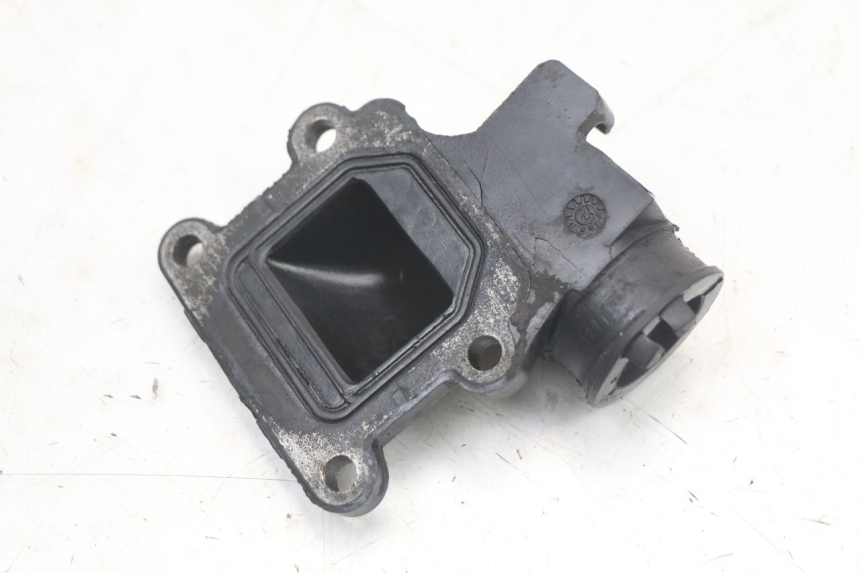 photo de ANSAUGSTUTZEN YAMAHA BW'S 50 (2004 - 2017) - Alternative Perspektive